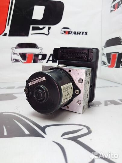 Блок ABS (насос) Mitsubishi Outlander