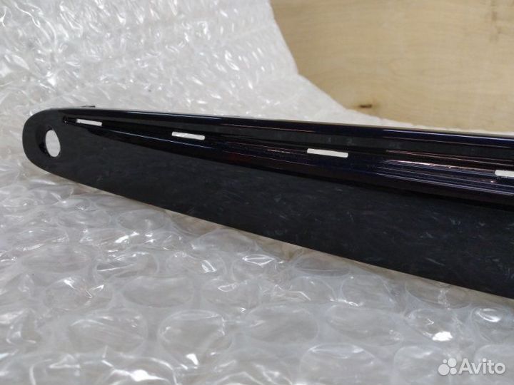 Молдинг бампера передний левый Mercedes-Benz