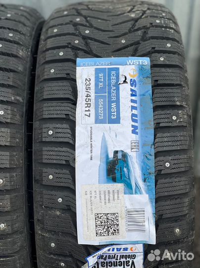 Sailun Ice Blazer WST3 235/45 R17 100T