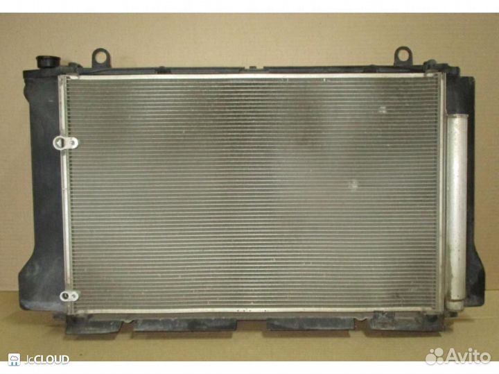 Радиатор основной на toyota corolla fielder NZE141