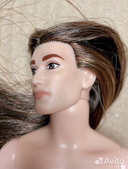 Кен bmr1959 европеец