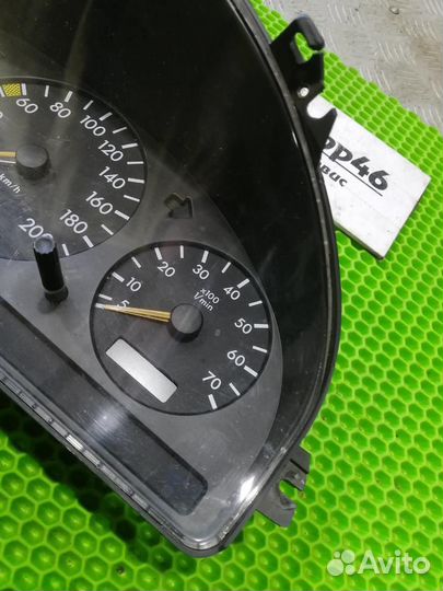 Панель приборов Mercedes Benz ML W163