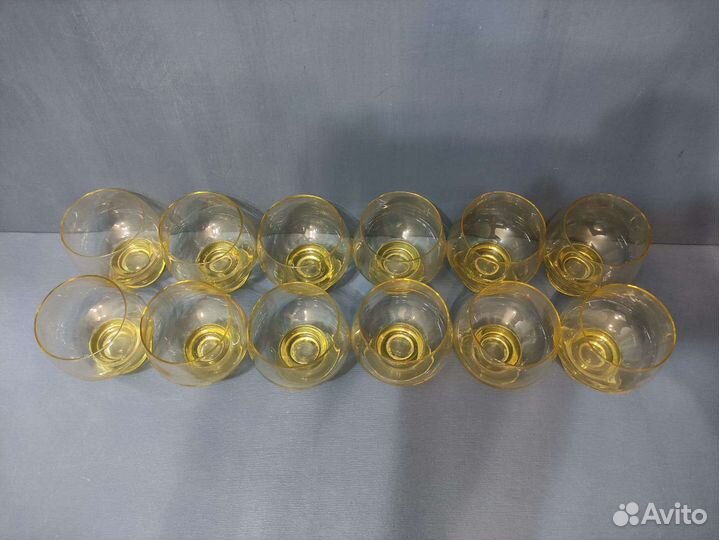 Бокалы желтое стекло СССР