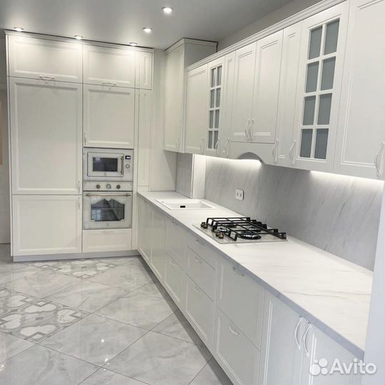 Кухонный гарнитур мдф / Современная кухня