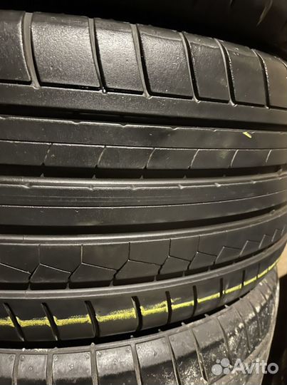 Dunlop SP Sport Maxx GT 265/40 R21