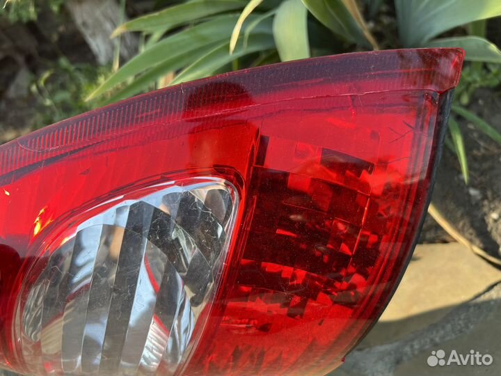 Фара правая LADA priora