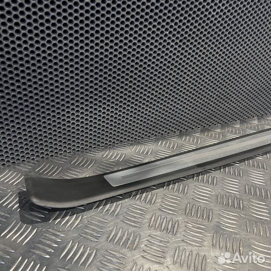 Накладка порога (внутренняя) Audi A4