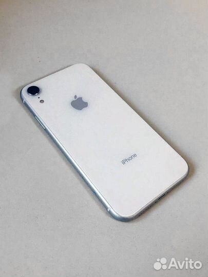 iPhone Xr, 64 ГБ