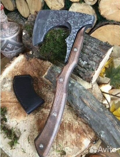 Кованый топор Сварог
