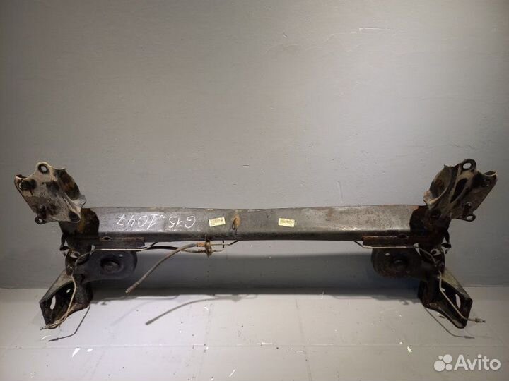 Балка подвески задняя Nissan Almera G15 седан