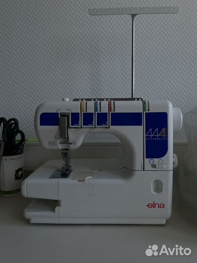 Швейная машина Еlna