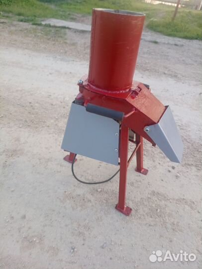 Траворезка измельчитель грибы корм цыплята утки