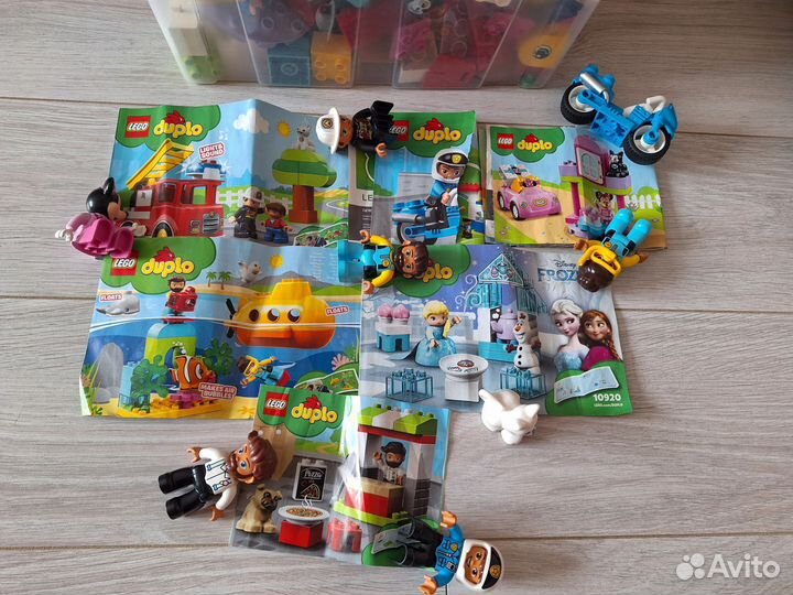 Lego duplo пакетом 6 наборов и пластина