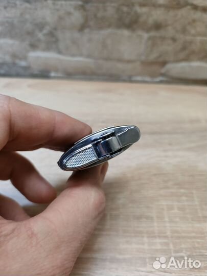 Винтажная бензиновая зажигалка Royal