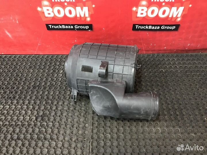 Корпус воздушного фильтра Renault T