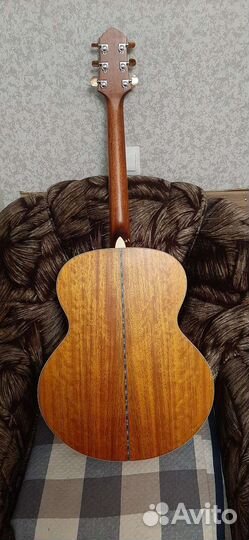 Электроакустическая гитара 