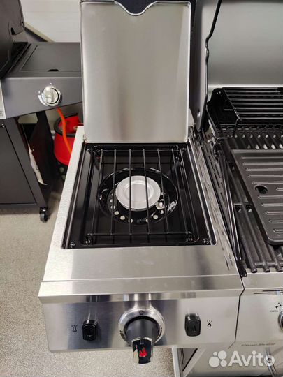 Газовый гриль Char Broil