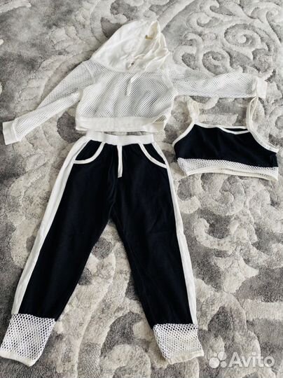 Спортивный костюм