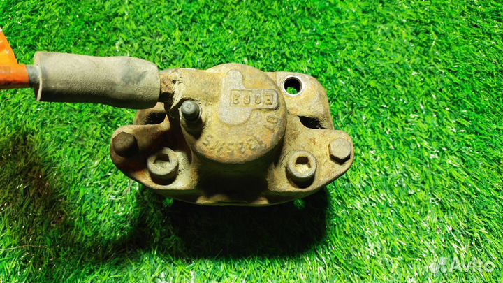 Суппорт тормозной передний левый Renault Symbol 2