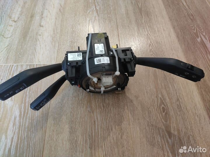 Переключатель подрулевой в сборе VW Passat CC