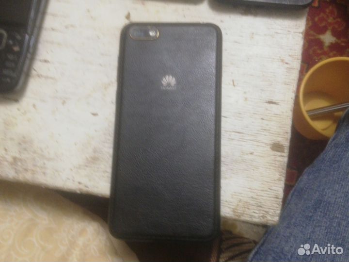 HUAWEI Y6, 2/8 ГБ