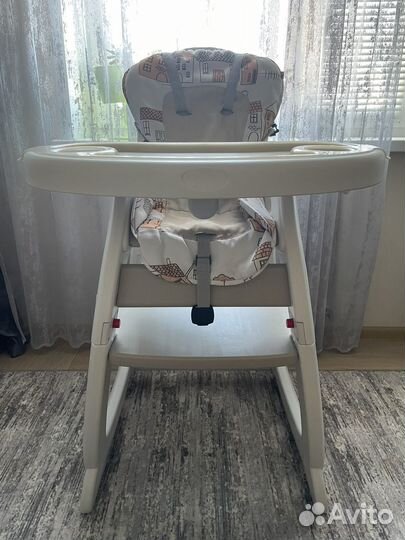 Столик для кормления babyton