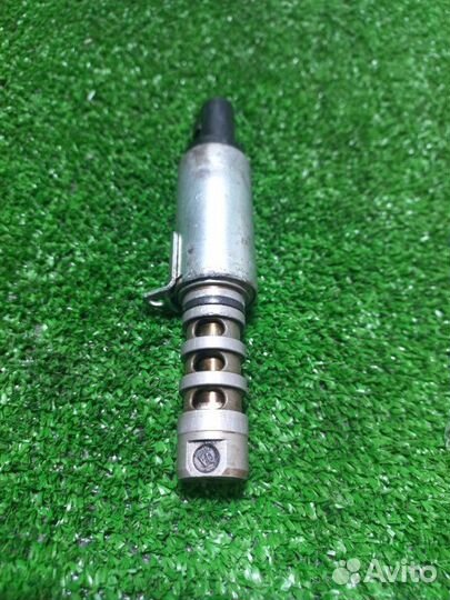 Клапан изменения фаз грм (клапан VVT-i) Audi A8 D3