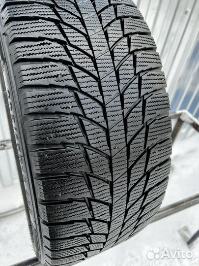 Triangle Snowlink TWT02 235/45 R18 98R