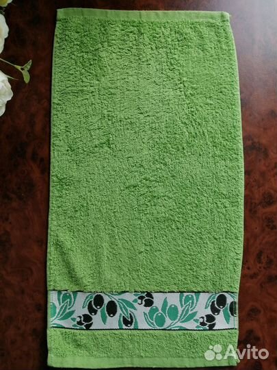 Комплект полотенец в хорошем состоянии