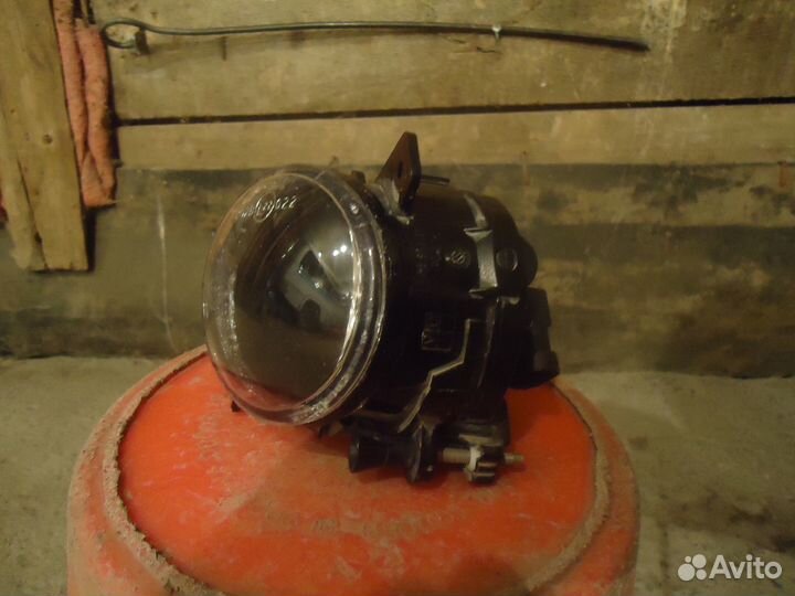 Противотуманная фара ларгус кросс левая