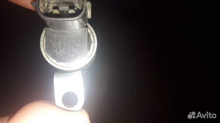 Клапан vvti toyota corolla 150