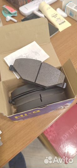 Тормозные колодки передние на volkswagen polo