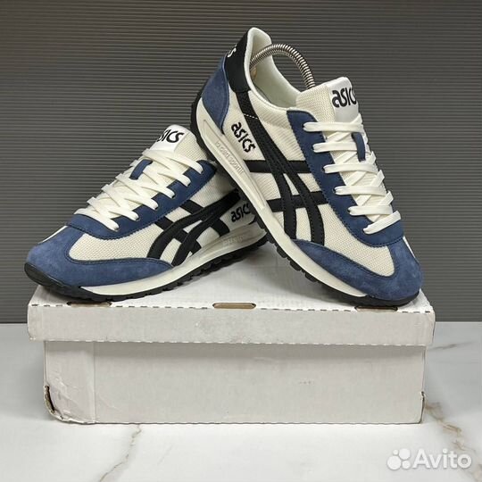 Кроссовки Asics (41)