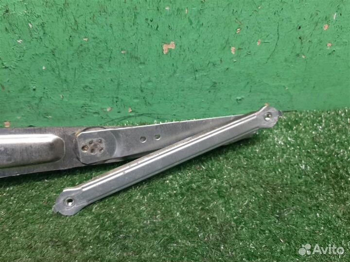 Стеклоподъемник передний левый Suzuki SX4 2007