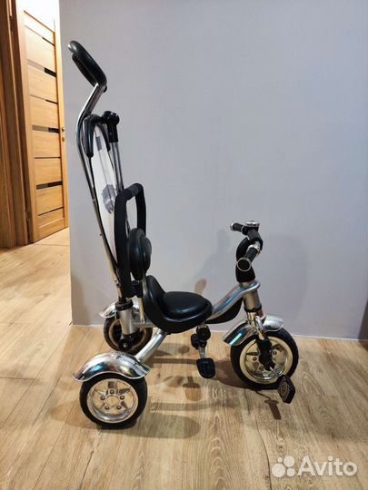 Трехколесный велосипед