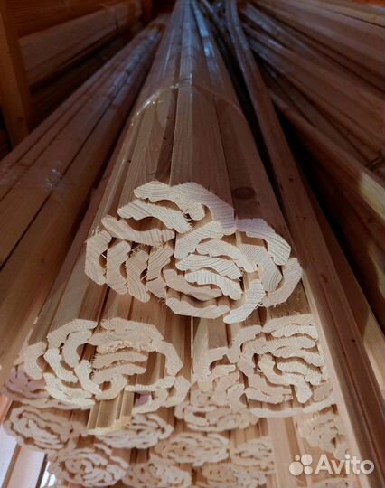 Плинтус из хвои