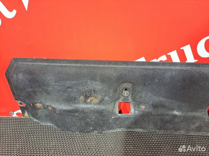 Шумоизоляция двигателя левая Renault T