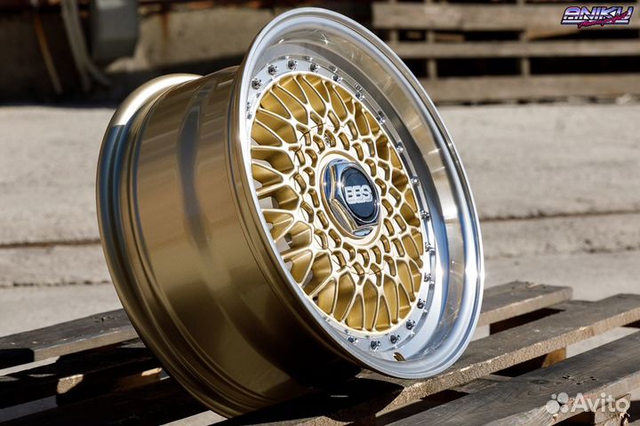 BBS RS R15 7.0J ET25 4*100 (F121)