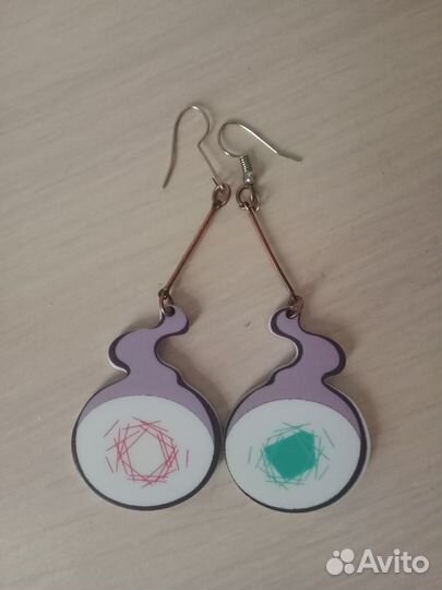 Сережки из аниме