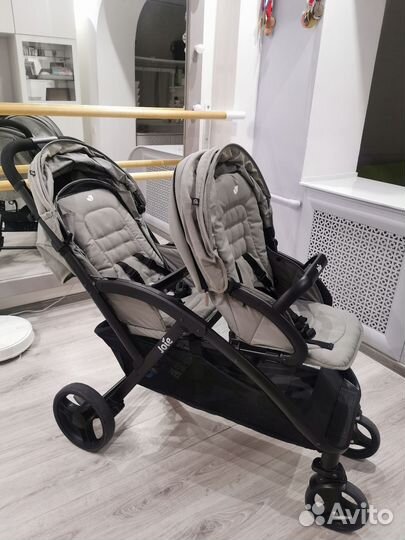 Коляска для погодок Коляска для двойни