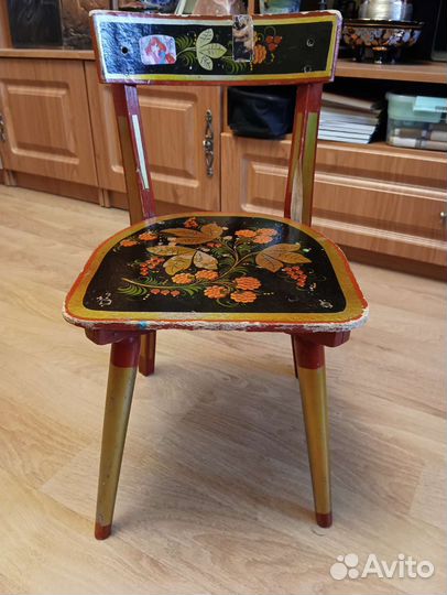 Детский стульчик хохлома
