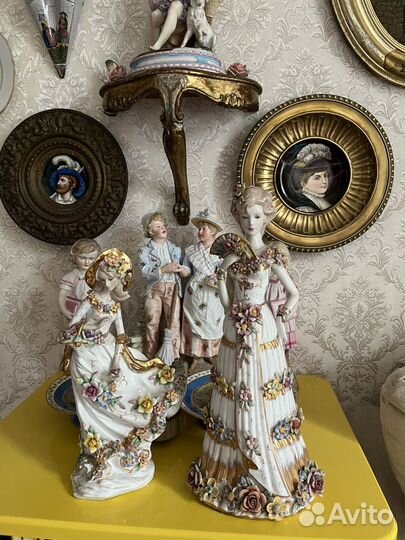 Фарфоровые статуэтки