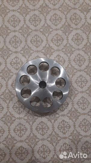 Нож и решетка для промышленной мясорубки