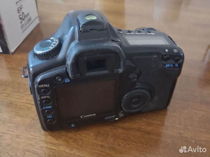 Зеркальный фотоаппарат canon eos 5D
