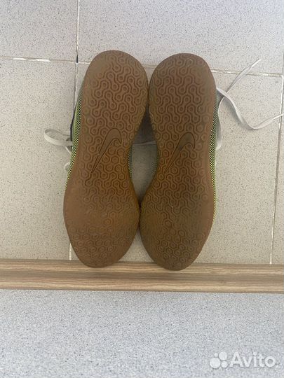 Футзалки nike 42-43