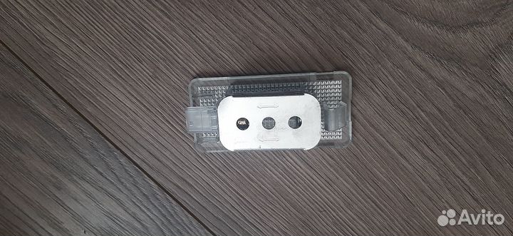 Плафон салона BMW