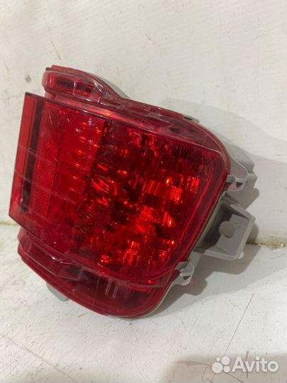 Фонарь противотуманный задний правый Toyota Land
