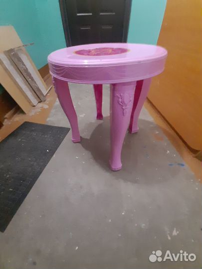 Детский столик