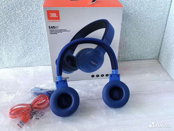 Наушники беспроводные гарнитура Philips W.O.L.T