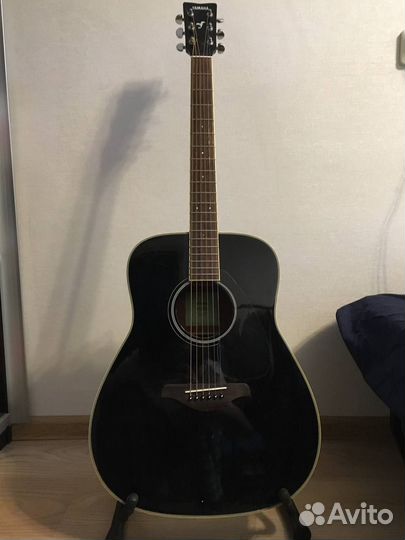 Акустическая гитара Yamaha FG-820